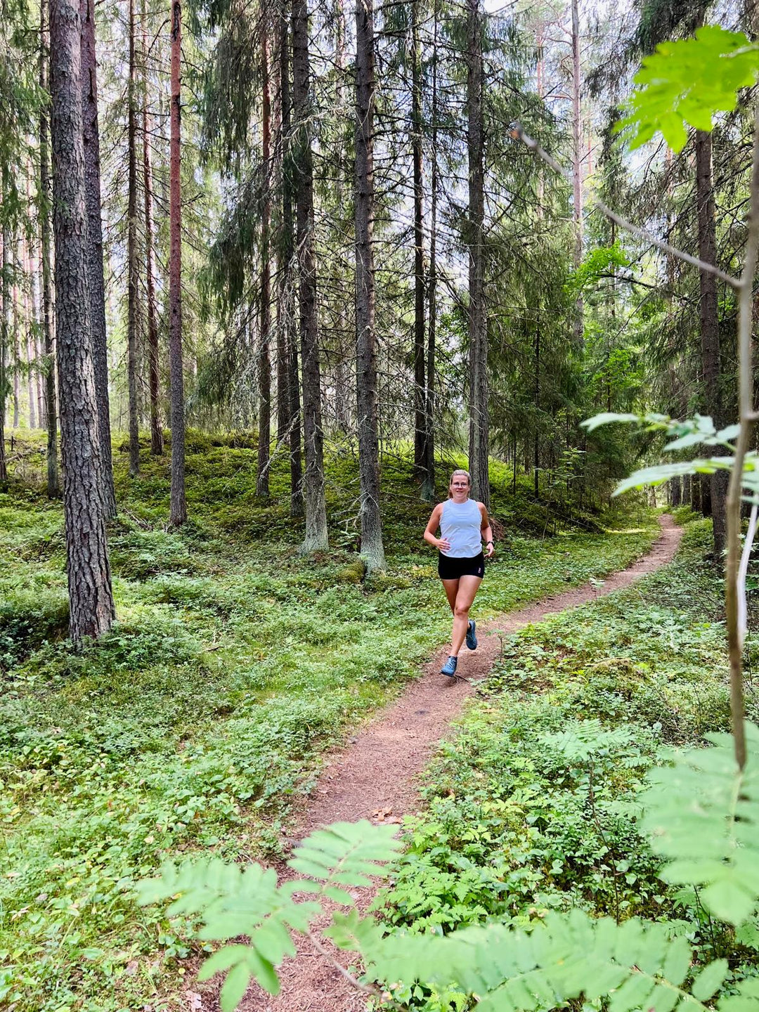 Running & Trail: Why 800mg Sodium is Your Pacer